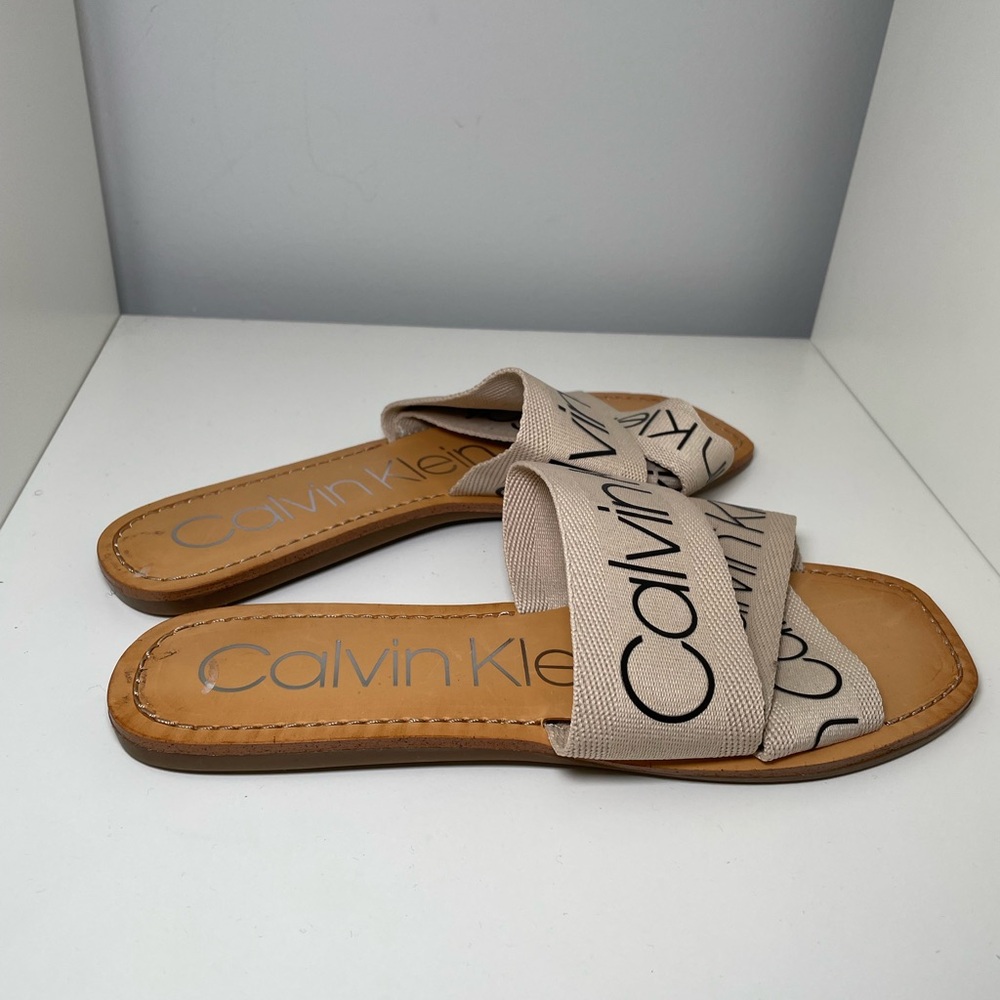 Calvin Klein Women's Bainy in Cream - Picture 7 of 7